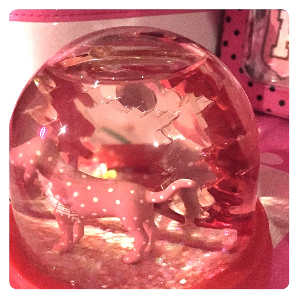 For 1pinkqueen ONLY Uber rare PINK snow globe